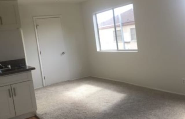 6608 Brynhurst Ave - 6608 Brynhurst Avenue, Los Angeles, CA 90043