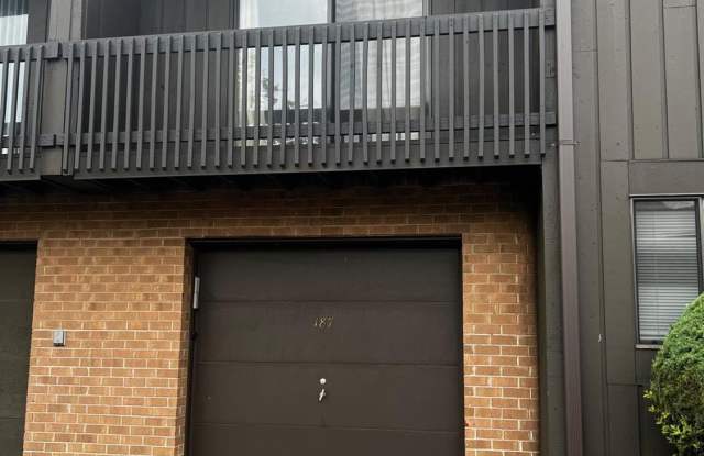 187 Westgate Drive Gallery 2