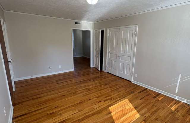 3166 Davenport Street Gallery 3