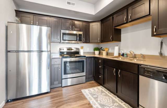 Willow Falls Apartments Gallery 1
