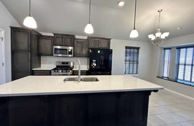 18320 Autumn Grove Drive Gallery 2