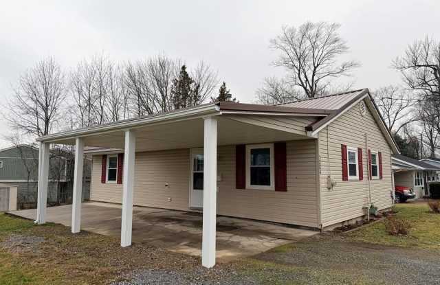 1204 ERICKSON DRIVE - 1204 Erickson Drive, Cambria County, PA 15904