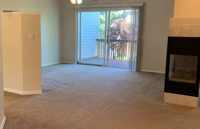 1708 Victorian Point Gallery 4