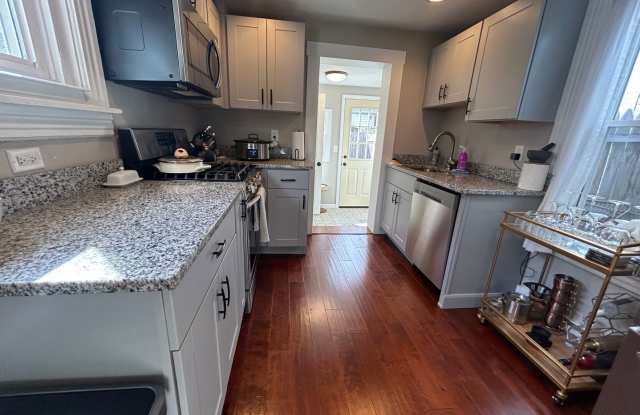 Now Leasing - Beautiful 3-bedroom, 1.5-bathroom home - 433 Chambers Street, Lancaster, PA 17603