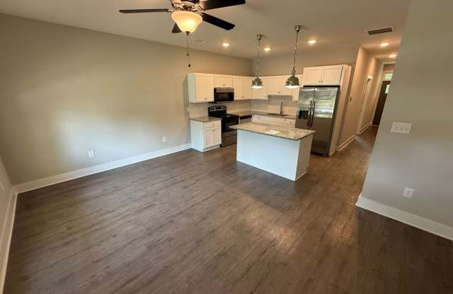 PRE-LEASING FOR AUGUST 5TH 2027! Gallery 4