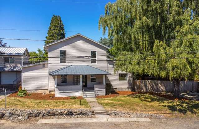 3903 SW Baird St, Portland OR - 3903 Southwest Baird Street, Portland, OR 97219