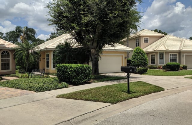9063 St Andrews Way - 9063 Saint Andrews Way, Mount Dora, FL 32757