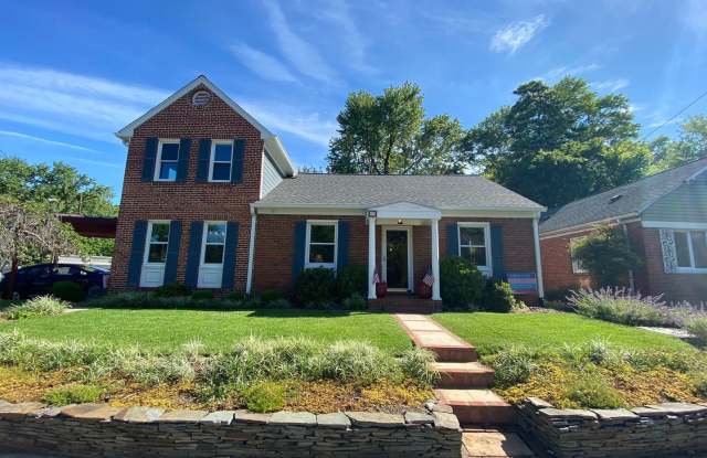 16 East Braddock Road - 16 East Braddock Road, Alexandria, VA 22301