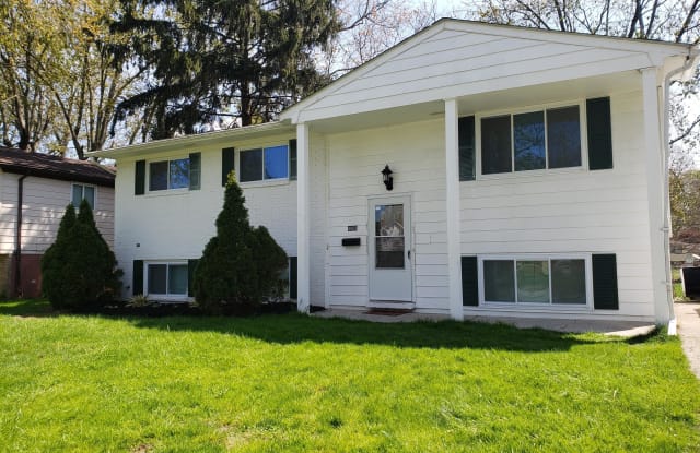 4869 Warminster Drive - 4869 Warminster Drive, Columbus, OH 43232
