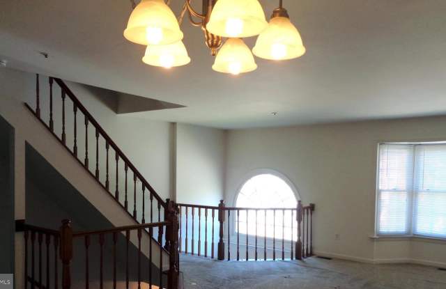 16402 PLEASANT HILL CT Gallery 2