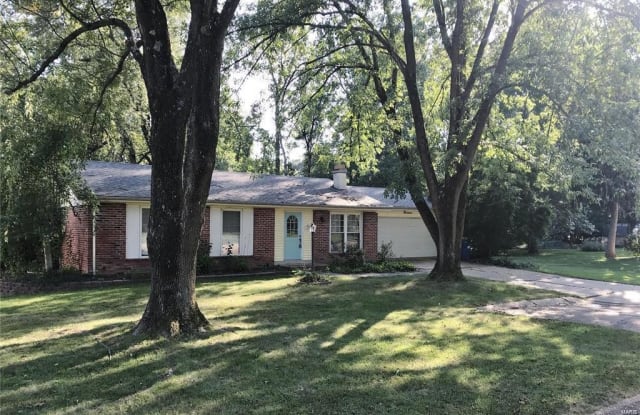 14 Roland Avenue - 14 Roland Avenue, Ballwin, MO 63021