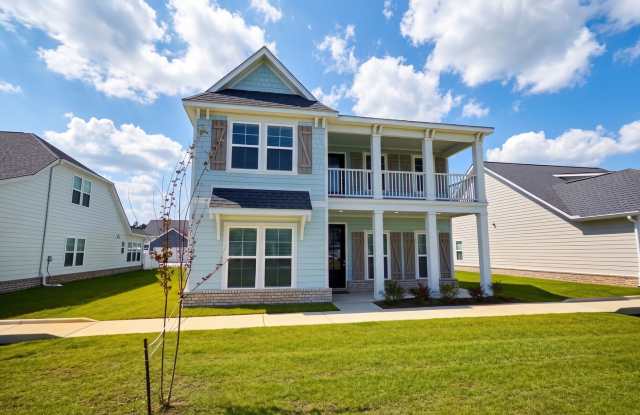 Like new spacious home in Ocean Springs, MS Gallery 3