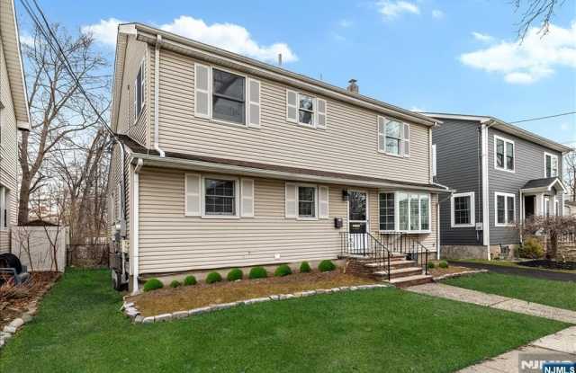 16 Morse Avenue photos photos