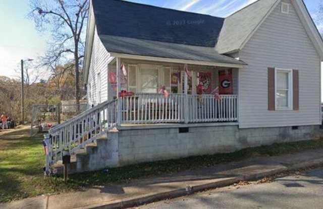 213 C Street - 213 C Street, Anderson, SC 29625