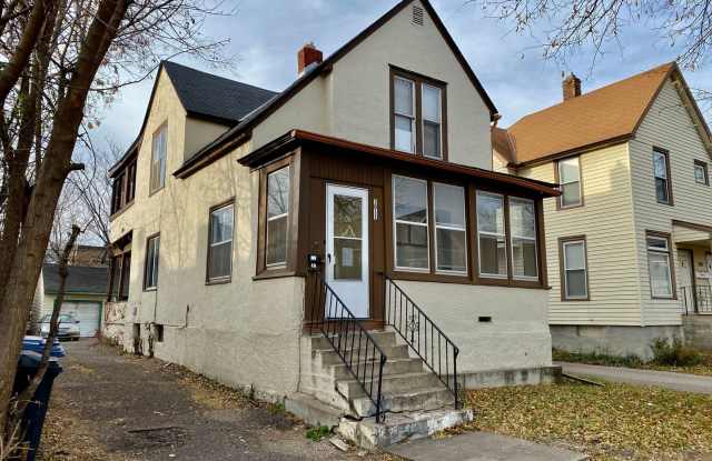 1011 16th Ave. SE - 1011 Southeast 16th Avenue, Minneapolis, MN 55414