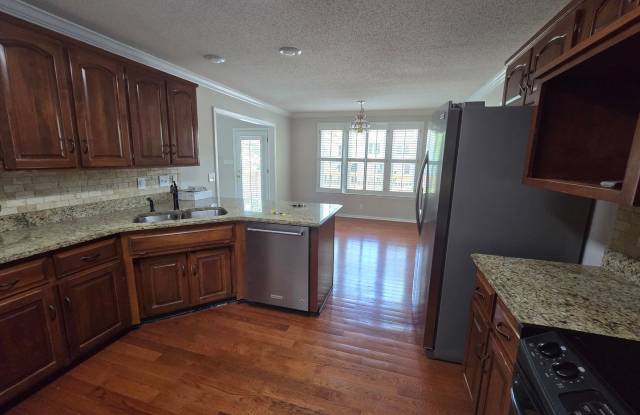 3 bed, 2.5 bath House for Rent. photos photos