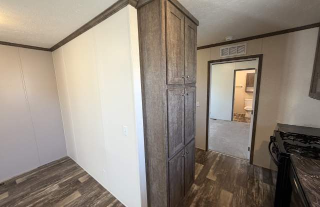 165 Birch Gallery 4