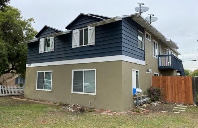 219 W Knepp Avenue - 219 West Knepp Avenue, Fullerton, CA 92832