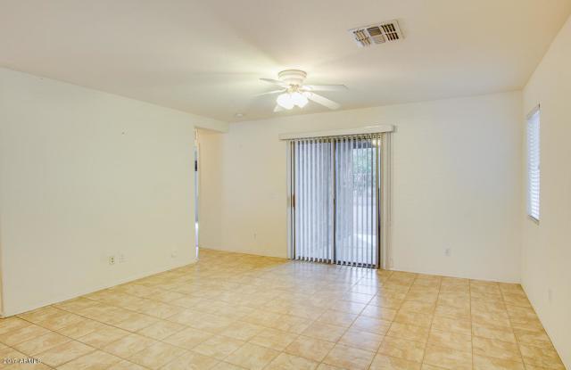 7304 S SUNRISE Way Gallery 4