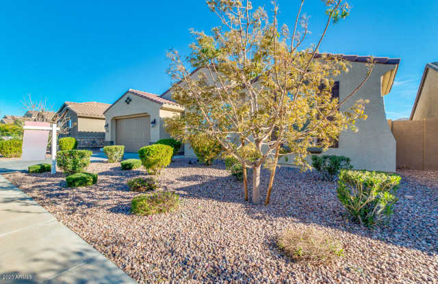 3661 E NARROWLEAF Drive Gallery 3