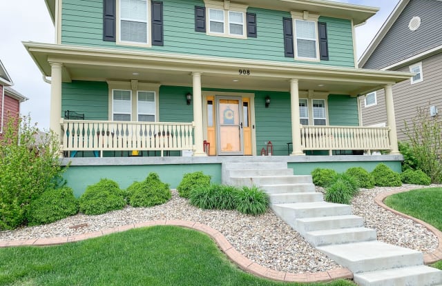 908 SW Redbuck Cir - 908 Southwest Redbuck Circle, Lee's Summit, MO 64081