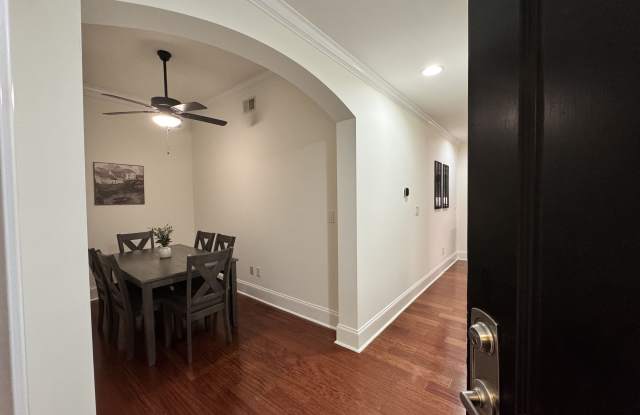 2277 Peachtree Road NE Gallery 2