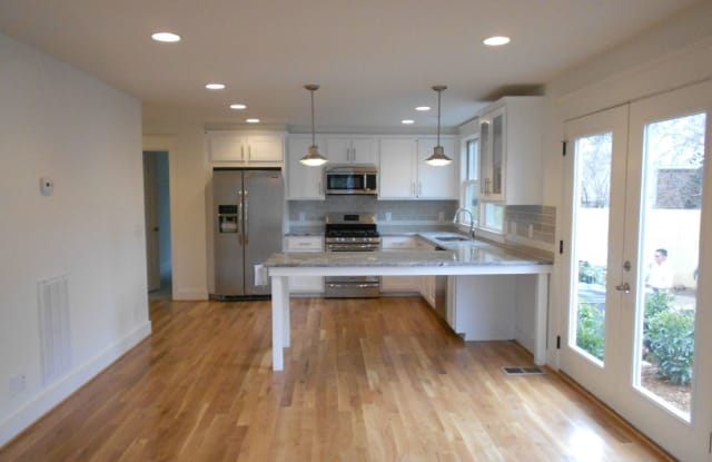 2203 25th Avenue S. - 2203 25th Avenue South, Nashville, TN 37212