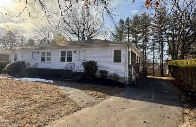 135 Rounds Avenue photos photos