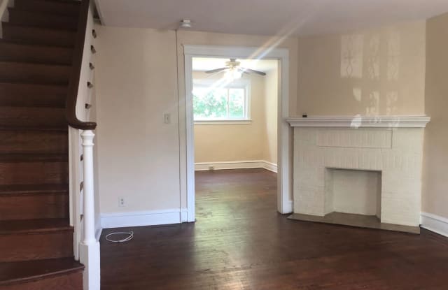 119 Greenwood Rd - 119 Greenwood Road, Sharon Hill, PA 19079