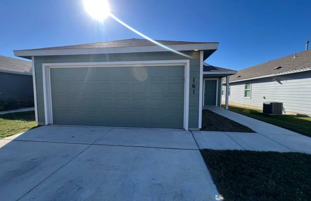 Beautiful 3/2 located in Marion, Tx photos photos