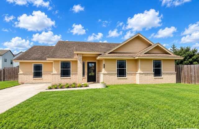 2873 GLYNWOOD DR. Gallery 1