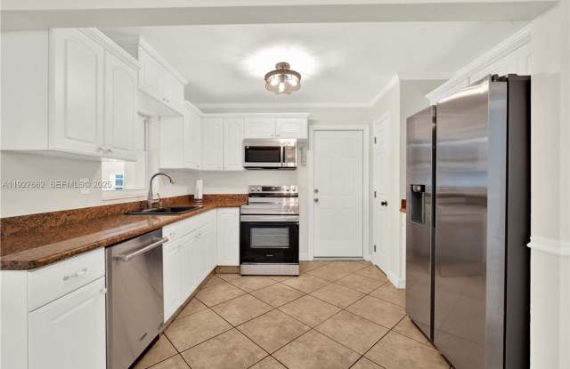 9312 SW 182nd Street 0, Palmetto Bay, FL 33157 Gallery 4