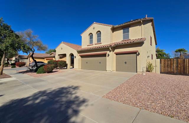 Stunning 5 bedroom SOLAR home in Surprise! photos photos