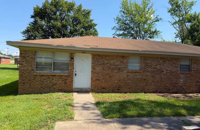 2 Bed 1 Bath Duplex photos photos