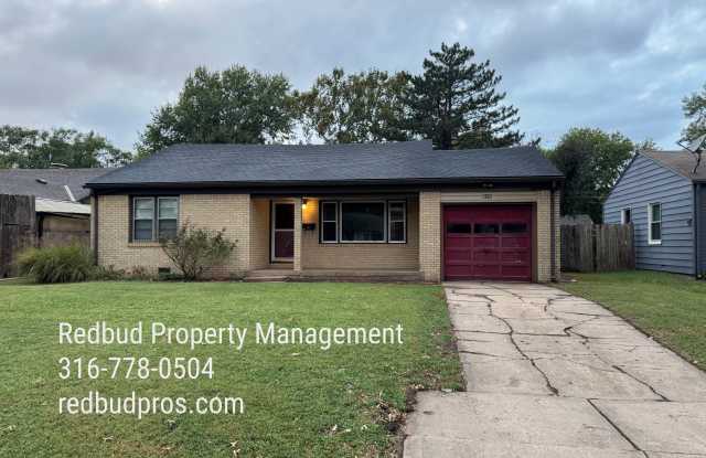 639 S. Courtleigh photos photos