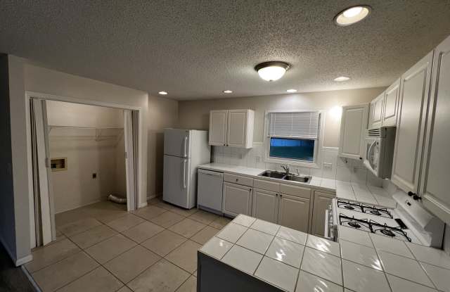 515 Valley View Drive Gallery 4