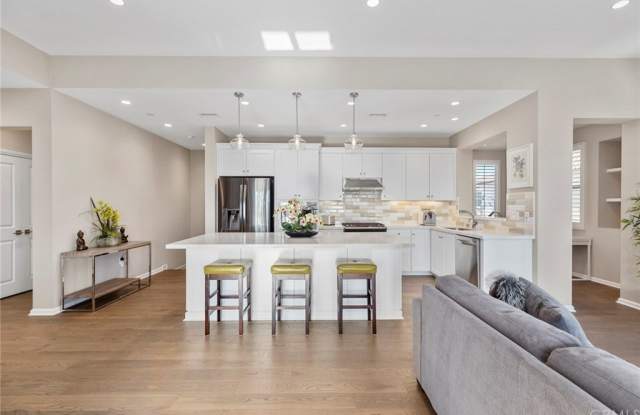 220 Bishop Landing Gallery 3