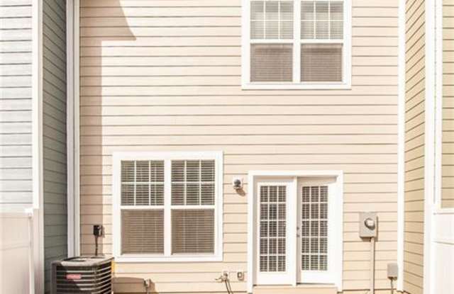 1013 E Ocean View Avenue Gallery 2