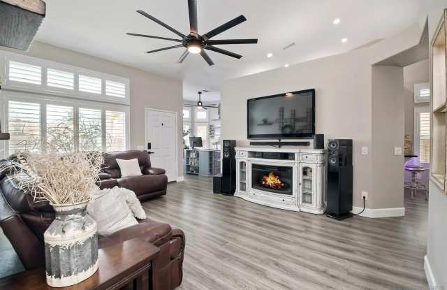 3358 Lake Circle Dr photos photos