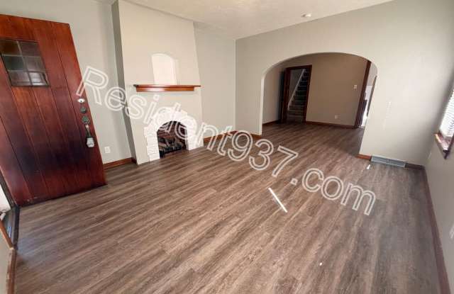 Spacious 3 Bed 1 bath home Gallery 4