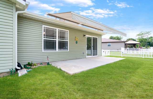 3 bedroom 2 bath 2 Car Garage with fenced yard for rent, Hollister, MO photos photos 3 bedroom 2 bath 2 Car Garage with fenced yard for rent, Hollister, MO photos photos