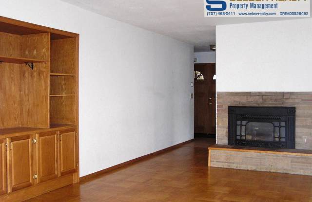 Roomy 3 bedroom home on Ukiah's Westside! Gallery 4