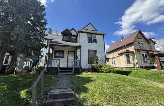 1307 Woodland Ave Nw photos photos