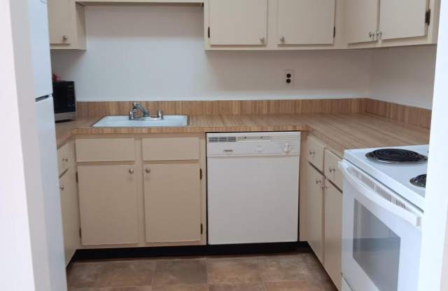 260 Ocean Avenue - 260 Ocean Avenue, Sea Bright, NJ 07760