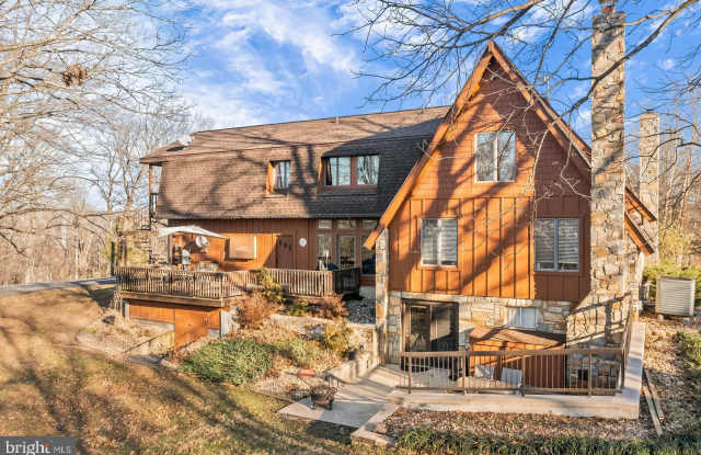 3304 ALDIE ROAD Gallery 3