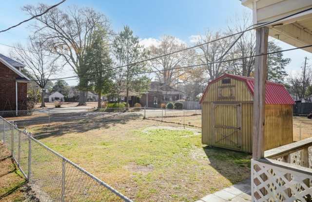 Two Bedroom Home! Gallery 4