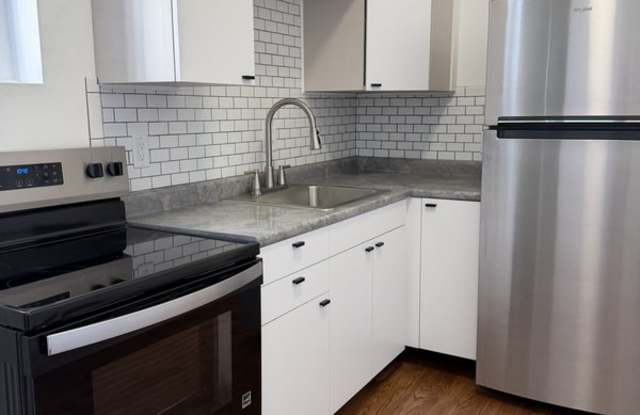 816 Massachusetts Street - B photos photos