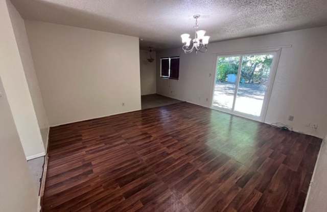 4406 Dovewood Gallery 4