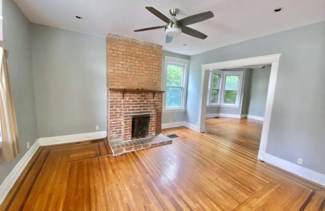 2555 Talbott Avenue Gallery 4