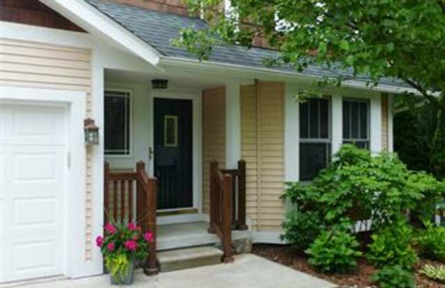 270 ASHLEY Way Gallery 2